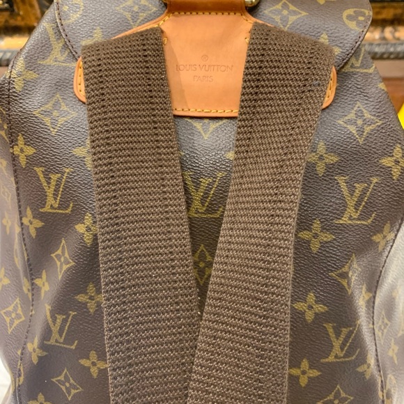Authentic Louis Vuitton backpack - Picture 10 of 15